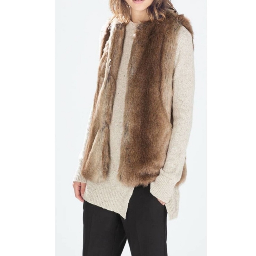 Zara Trafaluc Faux Fur Vest, Size Large, Color Brown
